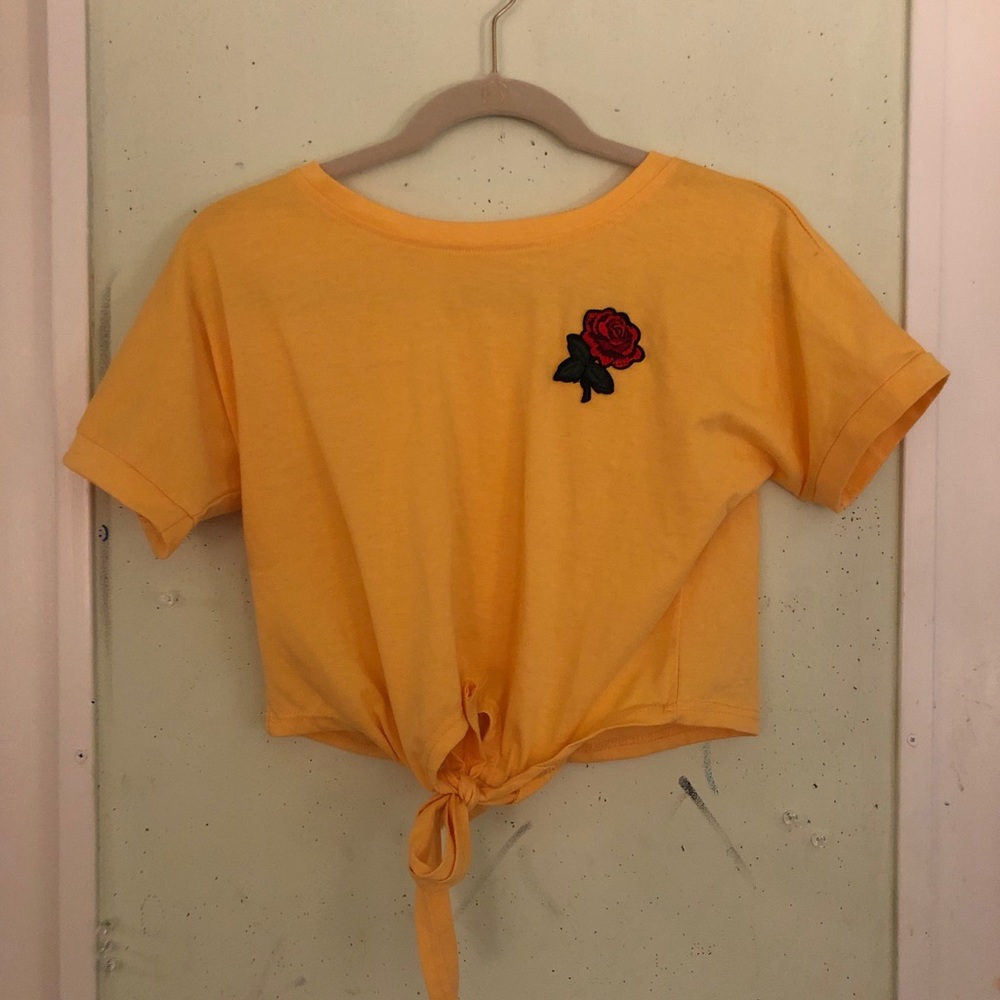 Tie Crop Top